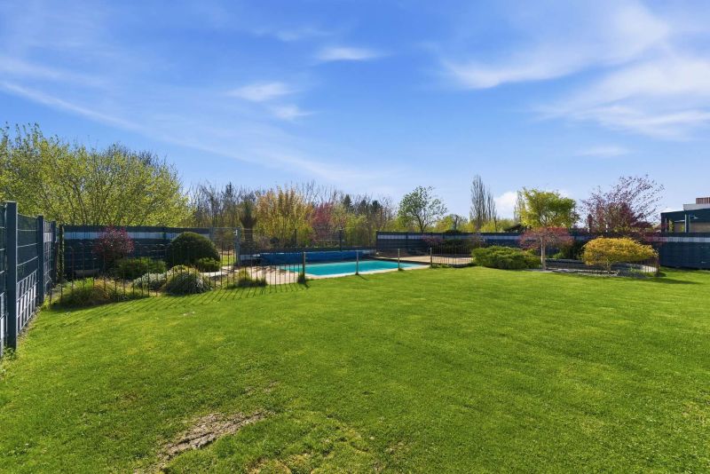 Exklusives Wohnen direkt am Golfplatz - Gehobenes Einfamilienhaus - Keller, Pool, Teich & PV-Anlage /  / 1220&nbsp;Wien / Bild 10